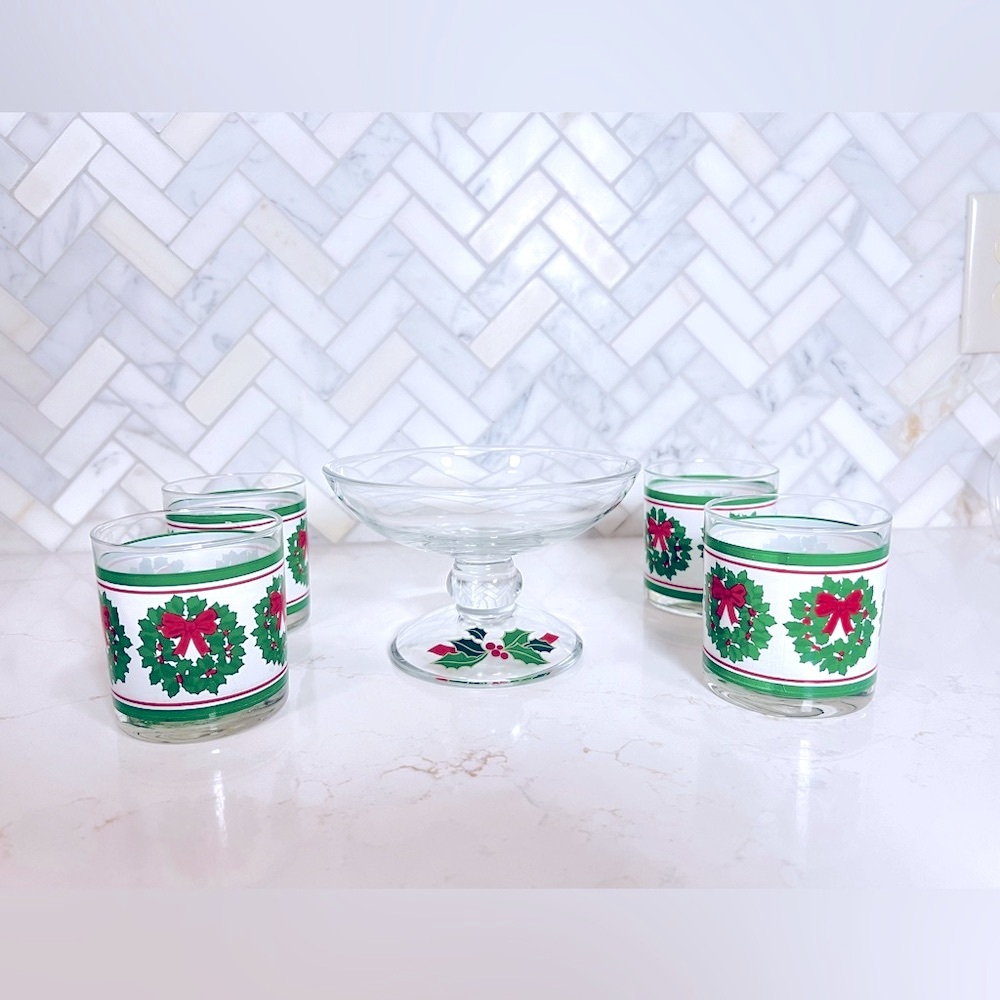 Set of 4 Holiday Wreath Glass Set and Compote Glass